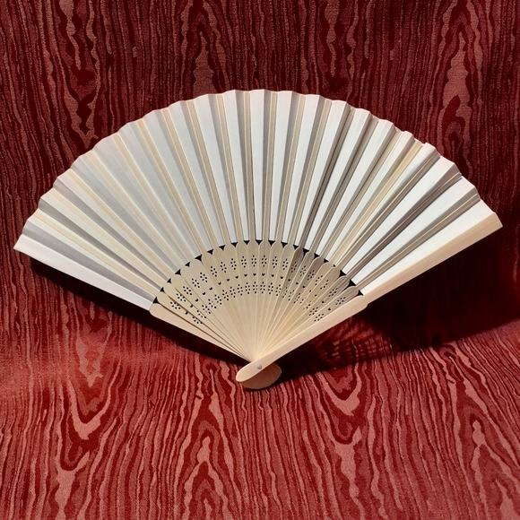 50 PCS BLANK HAND HELD FOLDING FANS IN GIFT BAGS WEDDING PARTY FAVOR NEW